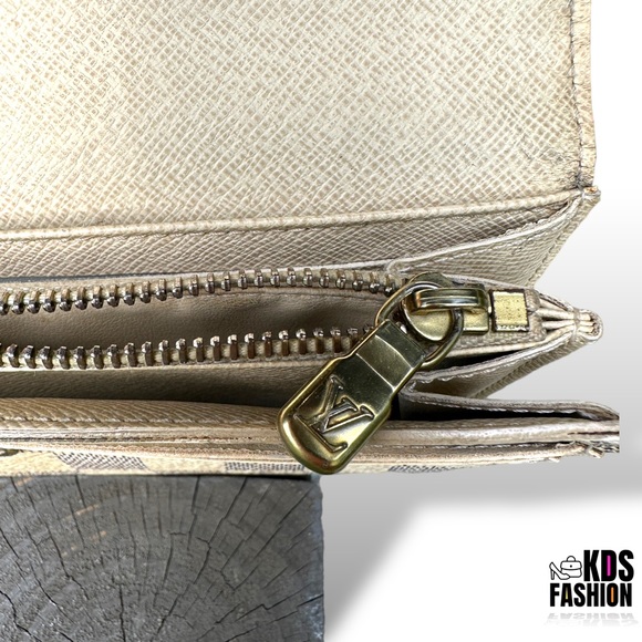 LOUIS VUITTON Damier Azur Portefeuille Sarah Long Wallet TS3101 - Picture 15 of 16